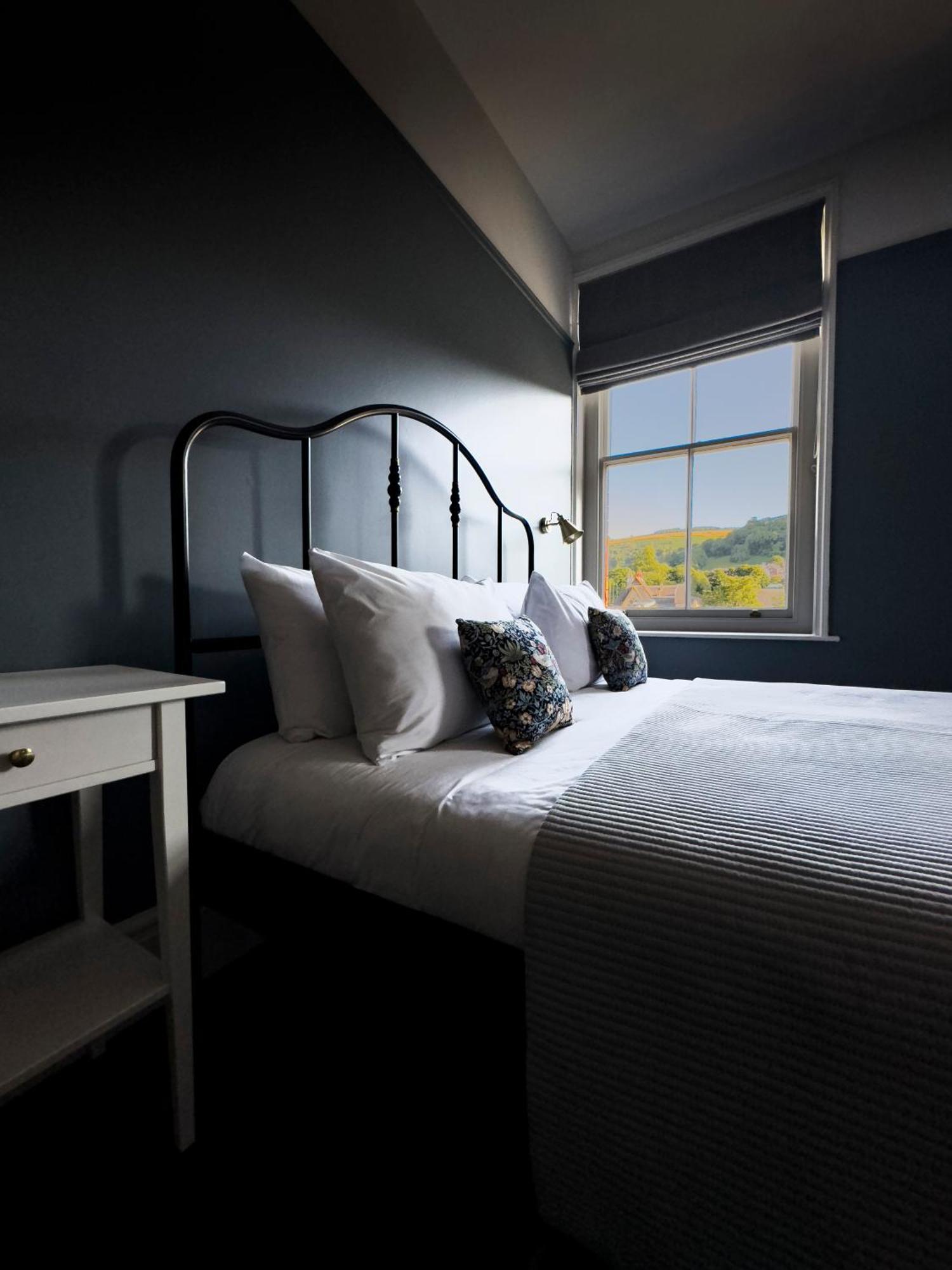 Riversdale House Bed & Breakfast คลางกอซเลน ภายนอก รูปภาพ